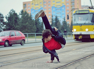 breakdancer dan?ando na cidadeԾǨ