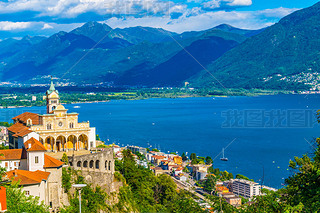 Santuario della Madonna del Sassoŵ