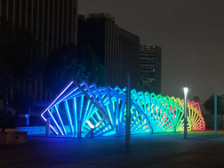 城市建筑雕塑艺术+灯光秀