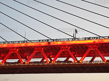 重庆千斯门大桥轻轨穿过图片摄影