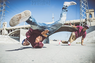 Breakdancers ˮִܵ