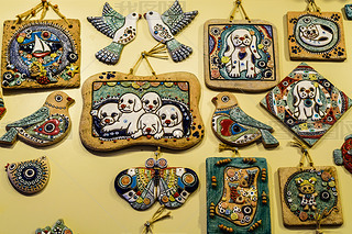Colorful ceramic souvenirs in Turkey