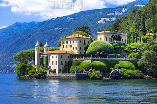  Lago di Como- del Balbinello