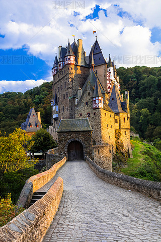 ӡ̵ Burg Eltz Ǳ¹.