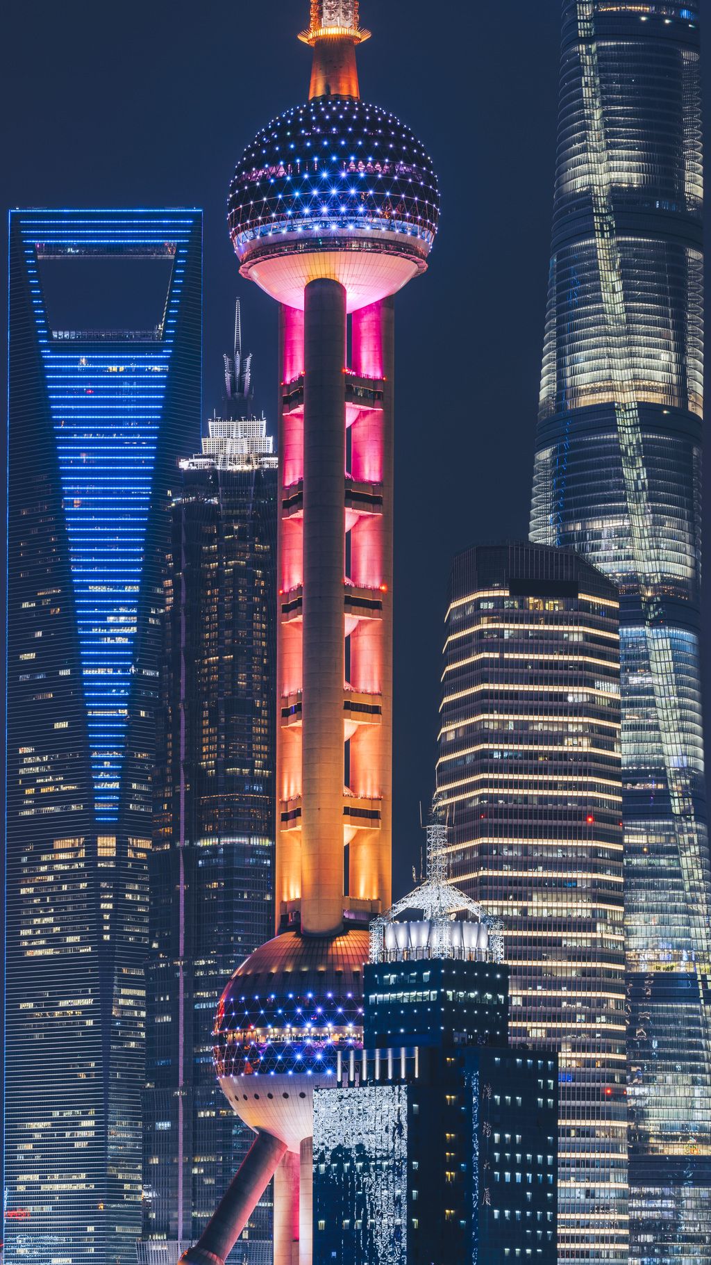 东方明珠塔摄影图