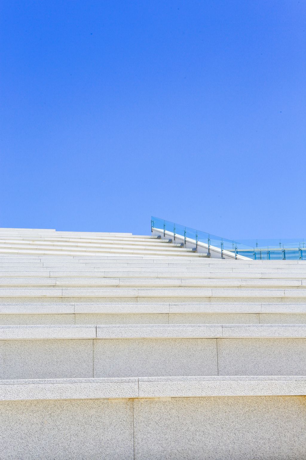 秋季小清新街头网红打卡拍照背景素材简介我图网提供秋季小清新街头网