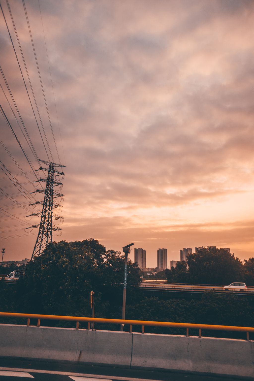 日落黄昏高速路