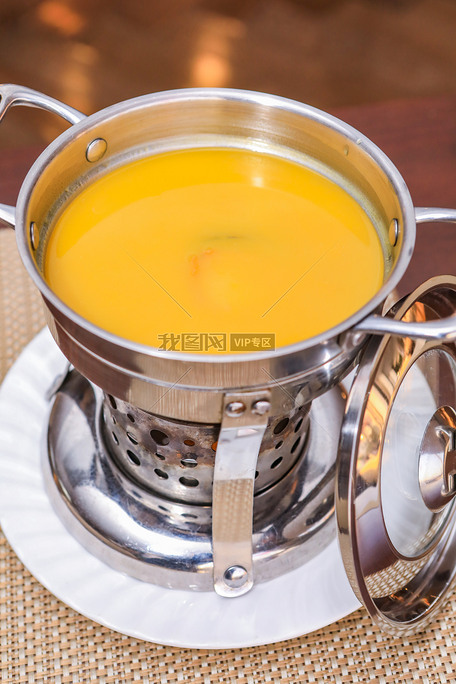 高清火锅高汤图片